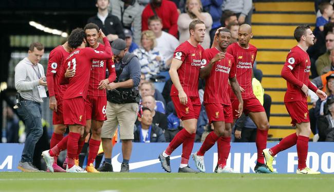  萨拉赫助攻戴帽，利物浦绝平切尔西保前四  